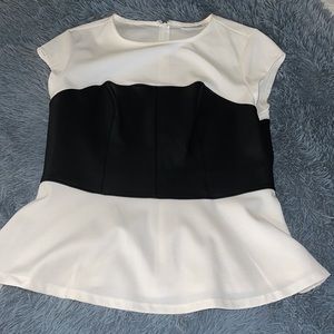 New York and co cap sleeve corset top